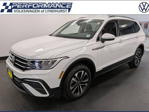 VOLKSWAGEN TIGUAN 4MOTION 2022 3VV0B7AX2NM041699 image